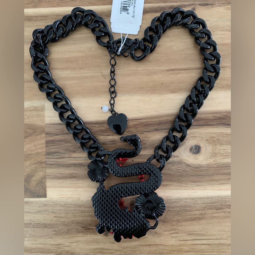 Betsey Johnson Red Dragon Pendant Necklace NWT - Picture 5 of 6